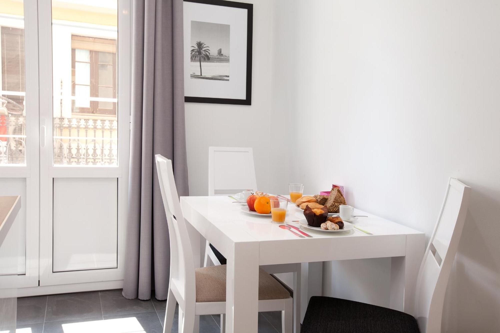 Barnapartments Basic Gracia Барселона Стая снимка
